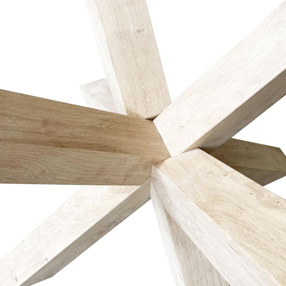 Spinpoot van eikenhout ongelijkzijdig matrix 140 bij 70 cm en hoogte 72 cm (10 x 10 cm)